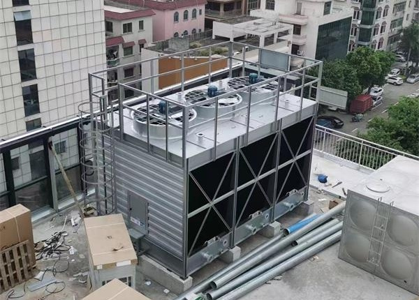 工業冷卻塔噪聲有什么好用的處理方案,冷卻塔處理噪聲